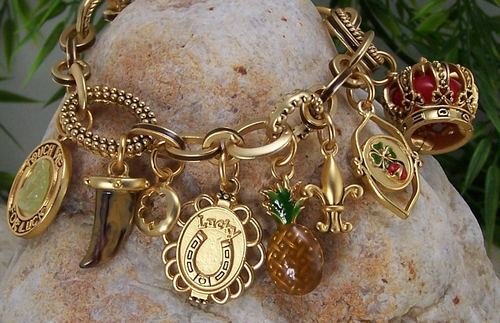NEW FLEUR DE LIS GOOD LUCK HORSESHOE BRACELET