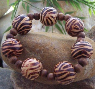 NEW BROWN ANIMAL PRINT WOOD BEAD BALL BANGLE BRACELET