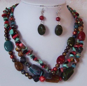 GREEN BLUE BROWN RED TURQUOISE WESTERN MIX NECKLACE SET