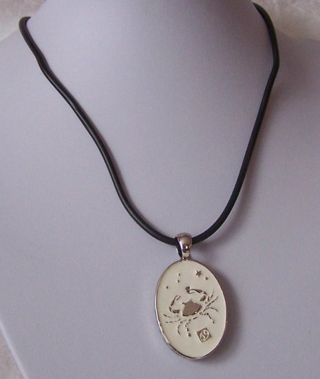 REVERSIBLE ZODIAC CANCER BLACK CORD CRAB HOROSCOPE NECKLACE