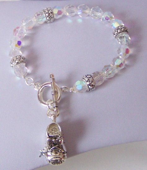 Religious Christian Baby Shoe Hope Faith Gods Grace Cross Aurora Borealis Bracelet