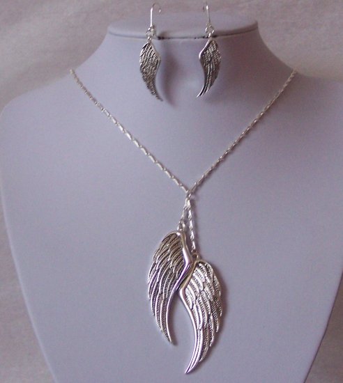 Silver Tone Texture Guardian Angel Wing Wings Necklace Set