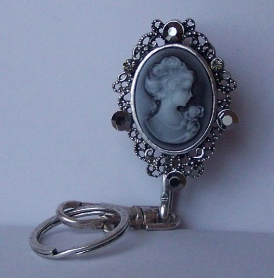 Black Grey Gray Lady Cameo Crystal Finder Key Keychain
