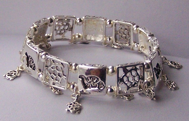 Turtolse Tortoise Charm Bracelet