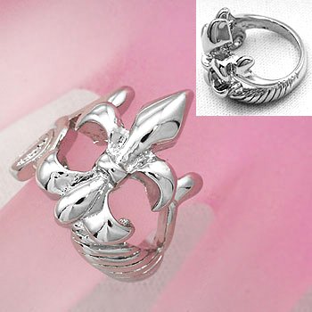 French Fleur De Lis Silver Tone Ring Size 5
