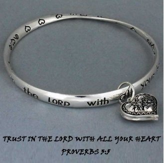 Religious Proverbs 3:5 Trust in the Lord Heart Love Charm Bracelet