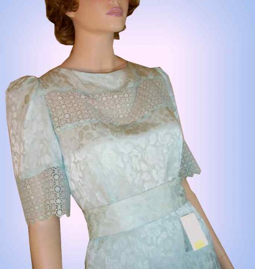 Unworn VINTAGE Silk Jacquard 2pc Gown - Pale Aqua - Retail $380 - YOUR PRICE $49.99 - Size 8