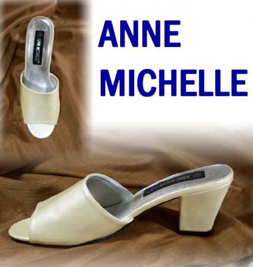 Champagne Patent Slides Pumps by Anne Michelle - Retail $88 - YOUR PRICE $9.99 - sz 9