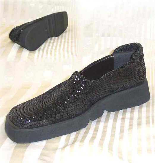 Black Stretch Comfort Shoes by Marinelli Spain - YOUR PRICE $11.99 - Retail $110 - 6.5 M