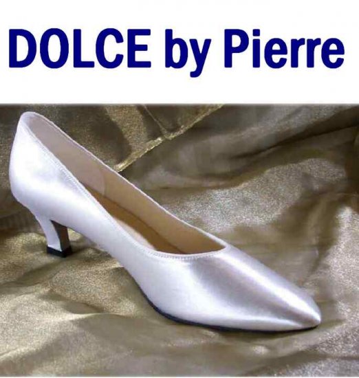 80s White Satin Pumps - Unworn- by Dolce USA - Retail $69 - YOUR PRICE $12.99 - sz 9