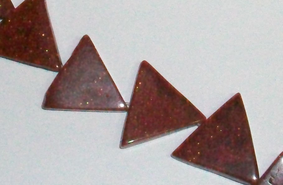 Goldstone Triangles Medium