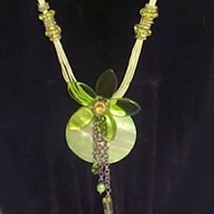 Mother of Pearl Necklace - Ocean Blossom - Green