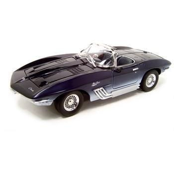 Motormax 1961 Corvette mako Shark 1:18 Diecast Model