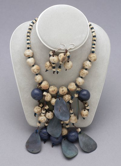 EMO17 - Blue Ceramic Beads Set