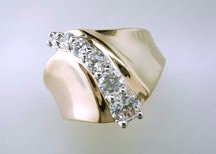 Lds Cubic Zirconia Fashion Ring #677