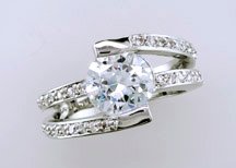 Lds Cubic Zirconia Fashion Ring #690
