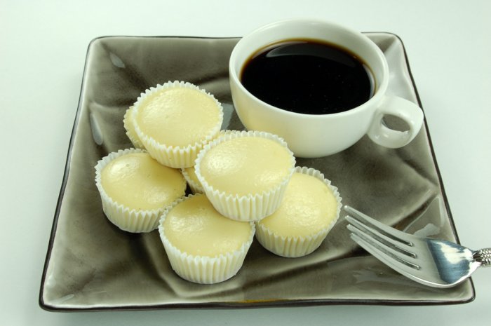 Bite Size Cheesecake Truffles - New York Style