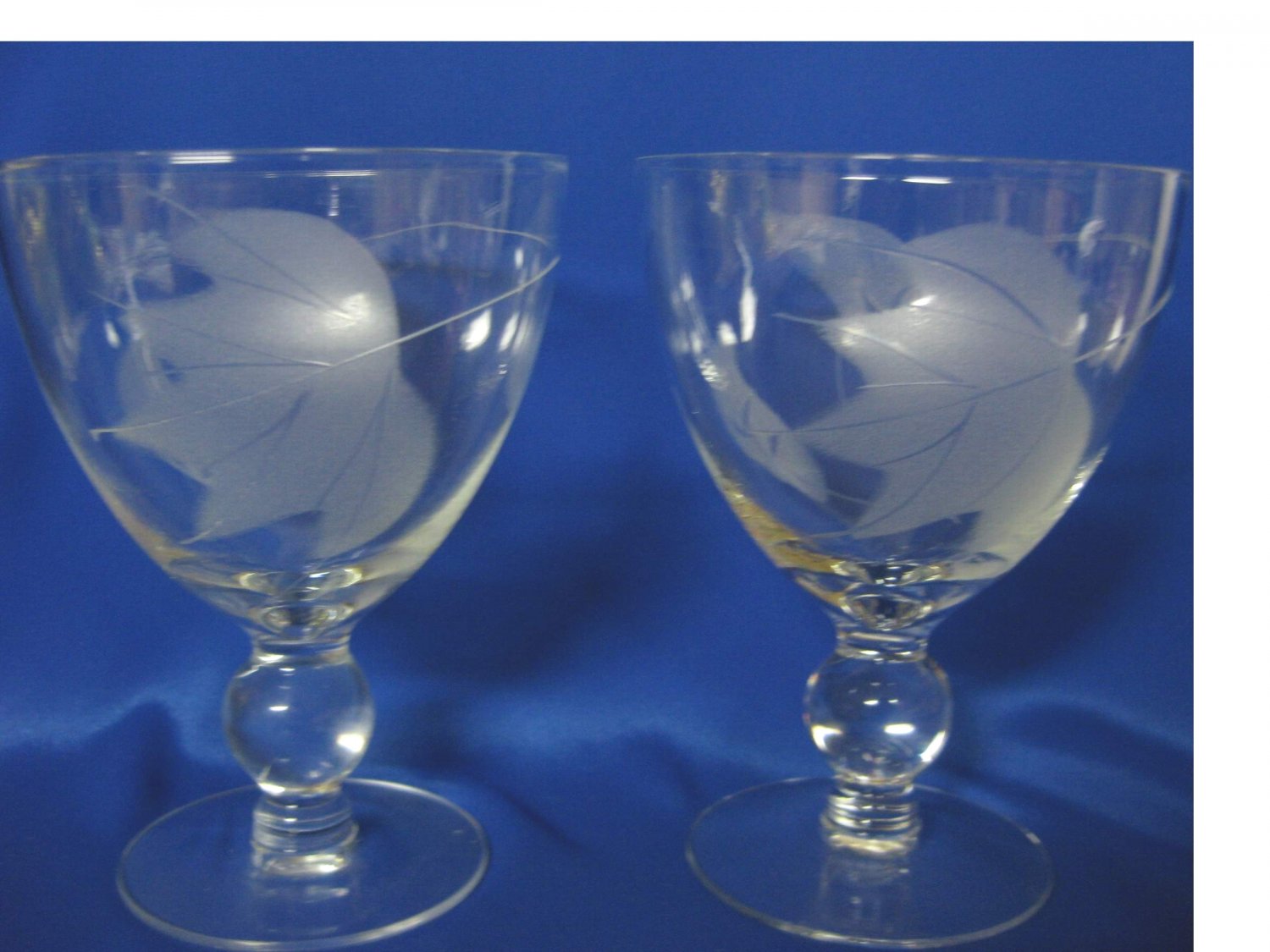 Vintage.....1940's......Set of SIX.......Water/Wine Goblets