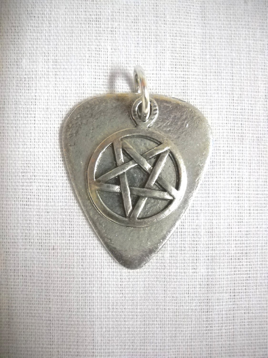 PEWTER GUITAR PICK & EVIL PENTAGRAM STAR CHARM DOUBLE PENDANT NECKLACE