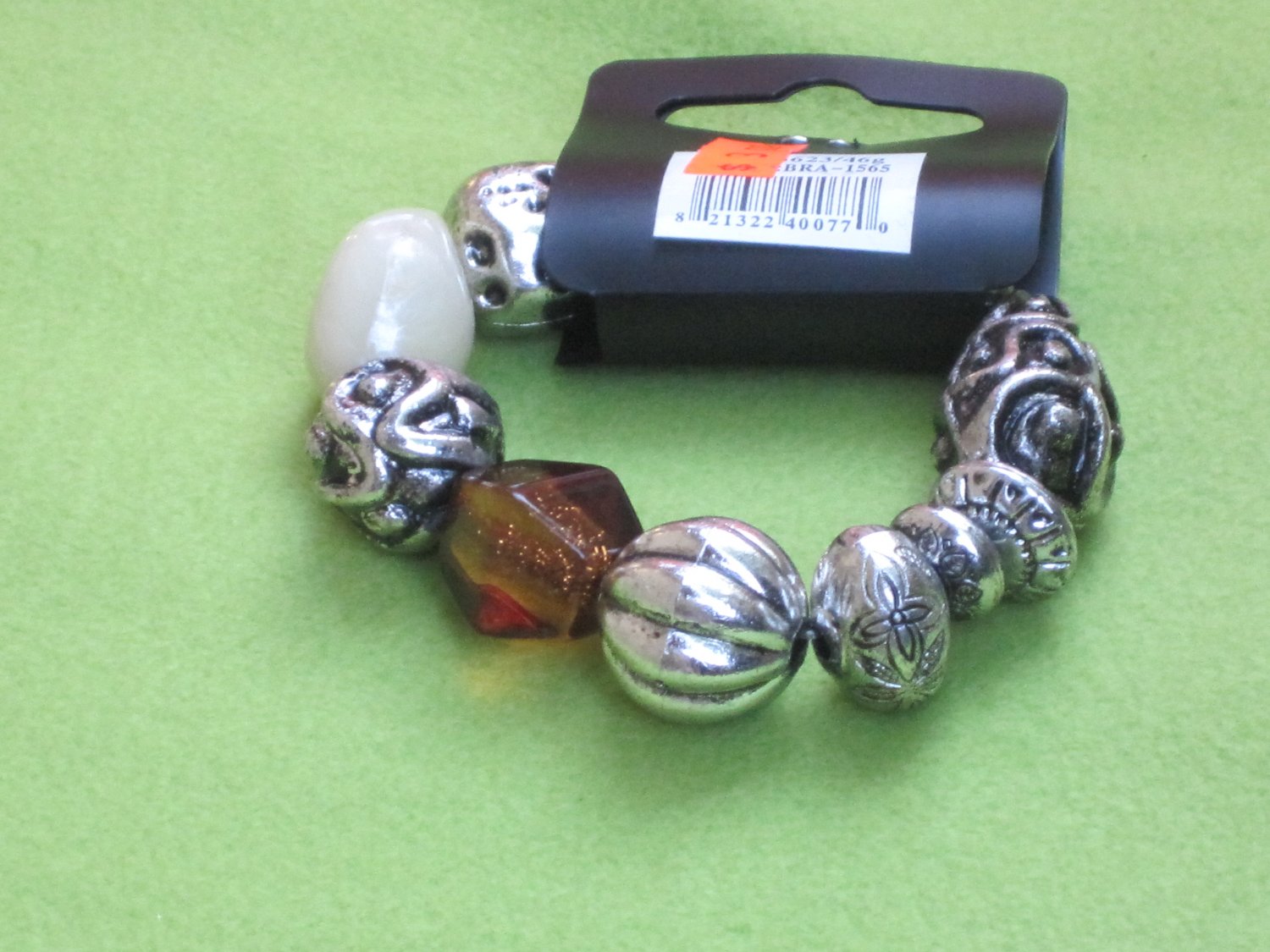 Amber glitter bracelet