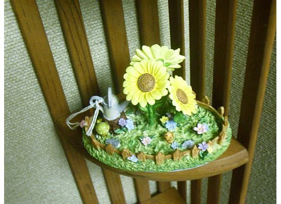 Russ Berrie Oval Candle Jar Topper - Spring Sunflower Oasis - FREE USA SHIPPING!!!