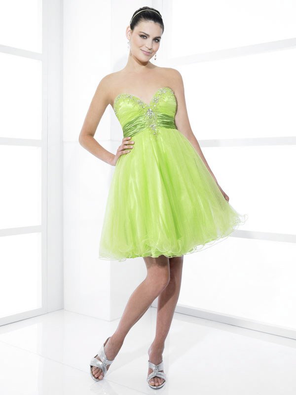 Nice Beaded Sweetheart Strapless Short Wedding Dress DS0007