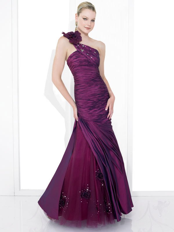 Skillfully Wraped New Style Single Shoulder Wedding Dress DS0009