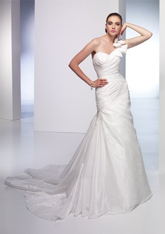 Asymmetrically Wraped Sweetheart One-shoulder Wedding Dress AI0007