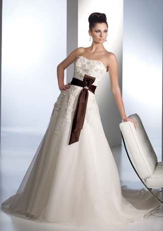 Nice Appliqued and Beaded Strapless A-line Wedding Dress AI0028