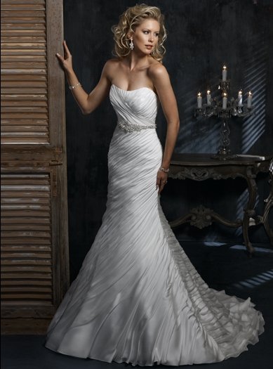 Wedding Dresses/ Wedding Gowns WM0043
