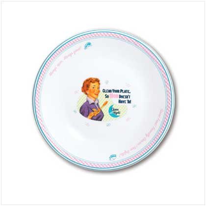 MOM'S KITCHEN SALAD PLATES Retail: $29.95