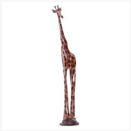HAND-PAINTED GIRAFFE SCULPTURE