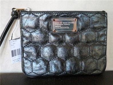 NWT MARC BY MARC JACOBS Quilty Q Wristlet Handbag $198