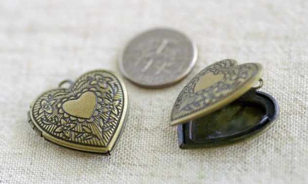 4pcs Antique Bronze Plated Brass Heart Lockets Pendant 22.5x24.5mm b17b