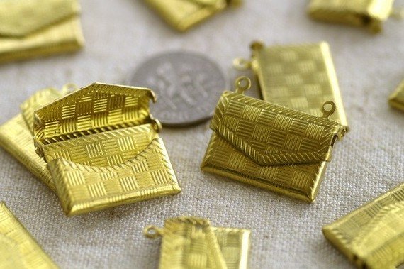 6pcs Solid Brass Filigree Wallet Locket Charms Pendant 21x17mm b64