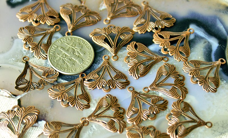 24pcs Antique Copper Plated Brass Filigree Wrappers Finding be20d