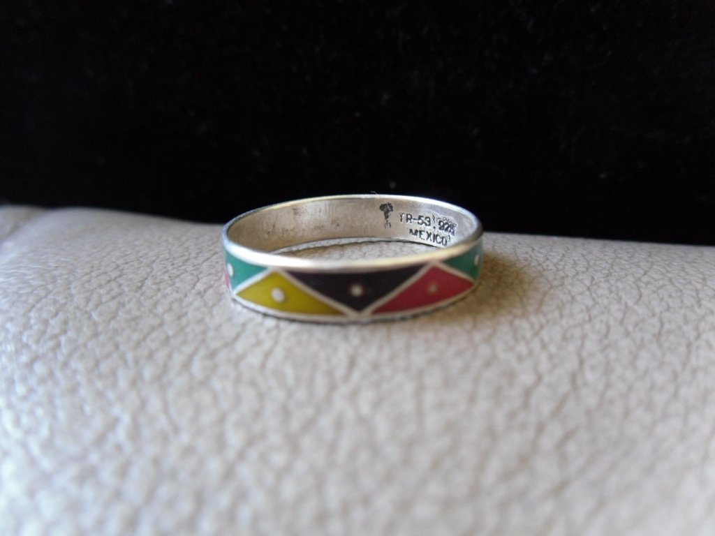 Vintage Silver Multicolored Zigzag Ring (size 8)