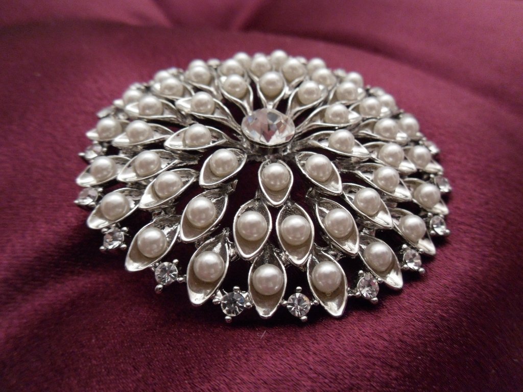 Large Chrysanthemum Brooch Costume Jewelry