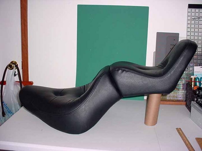 HARLEY DAVIDSON TWO UP SEAT FOR SOFTAIL MODELS