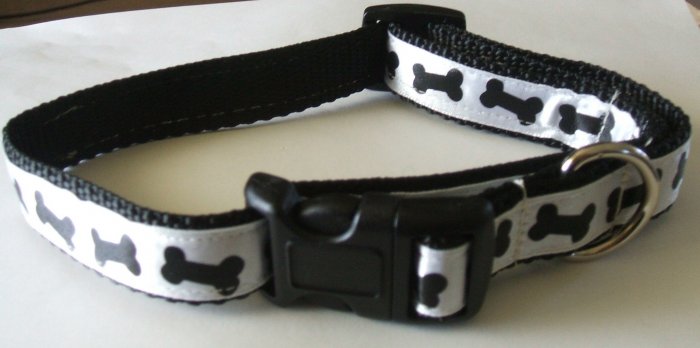 M: Black nylon collar with black bones on white background