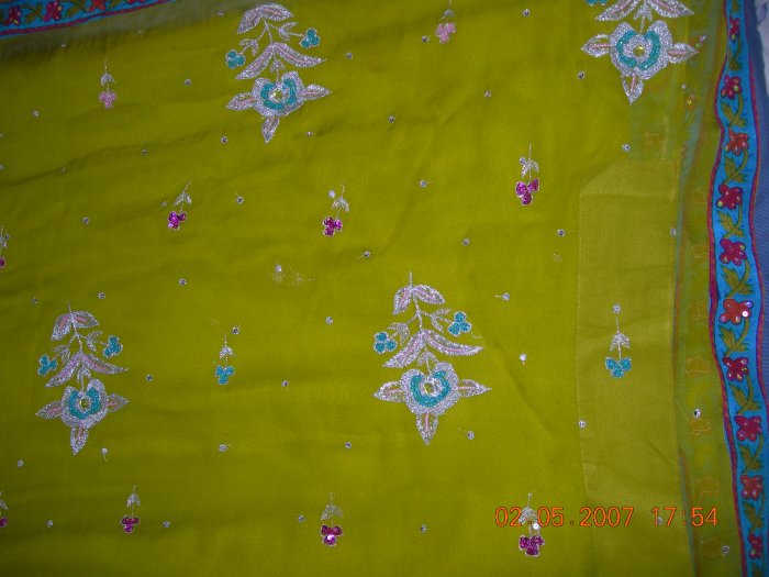 green chiffon BB08