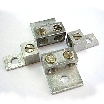 Pole ground lug