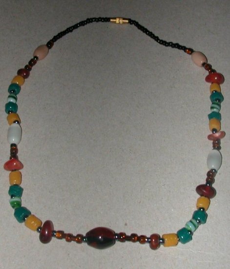 COLLIER 005