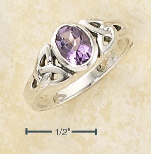 CELTIC TRINITY KNOT RING WITH OVAL AMETHYST