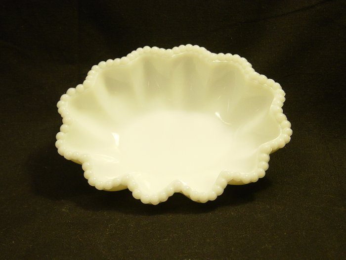 Westmoreland Milk Glass Beaded Edge Crimped Oval Nappy Bowl