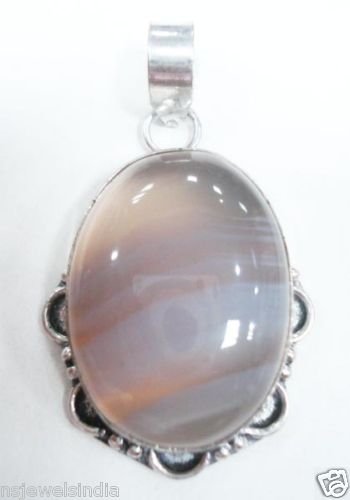 15.57 gm Stunning Onyex Gemstone Silver Pendant