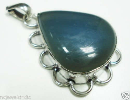 26.80 gm Stunning Onyex gemstone silver Pendant