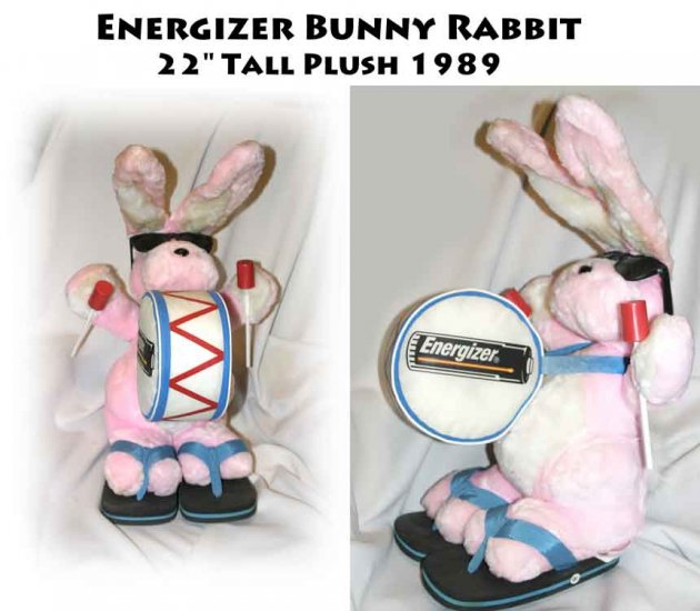 ! SOLD OUT !1989 Large Energizer Bunny Rabbit 22" Tall Plush