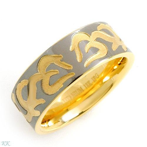 Elegant and Beautiful Gents Ring in 18K Gold plated Titanium - Size 10.5