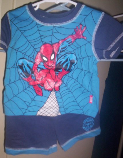Marvel Spiderman 2 piece set Pajamas Blue Gently Worn 12 months